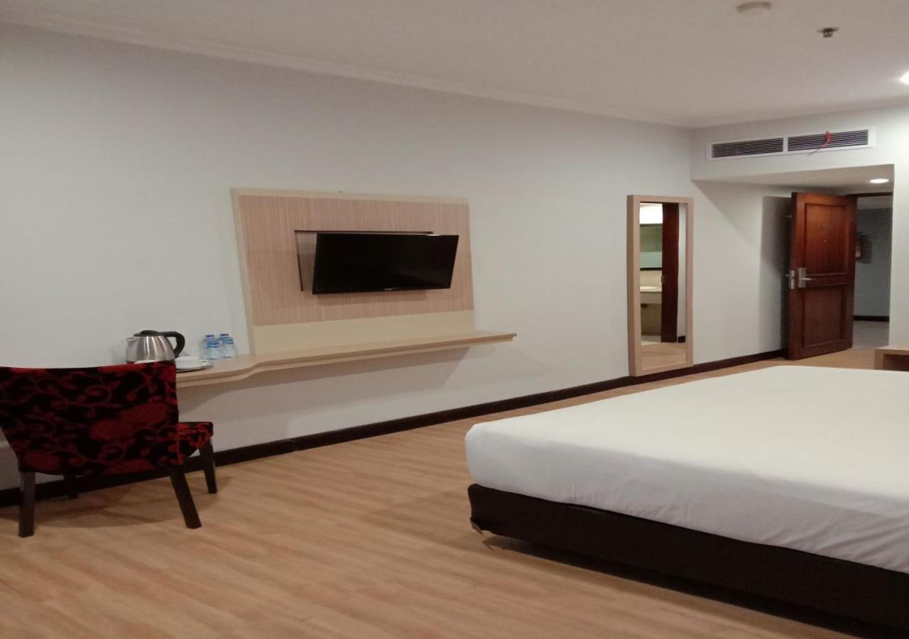 Giia Sanno Hotel Pluit Jacarta Exterior foto