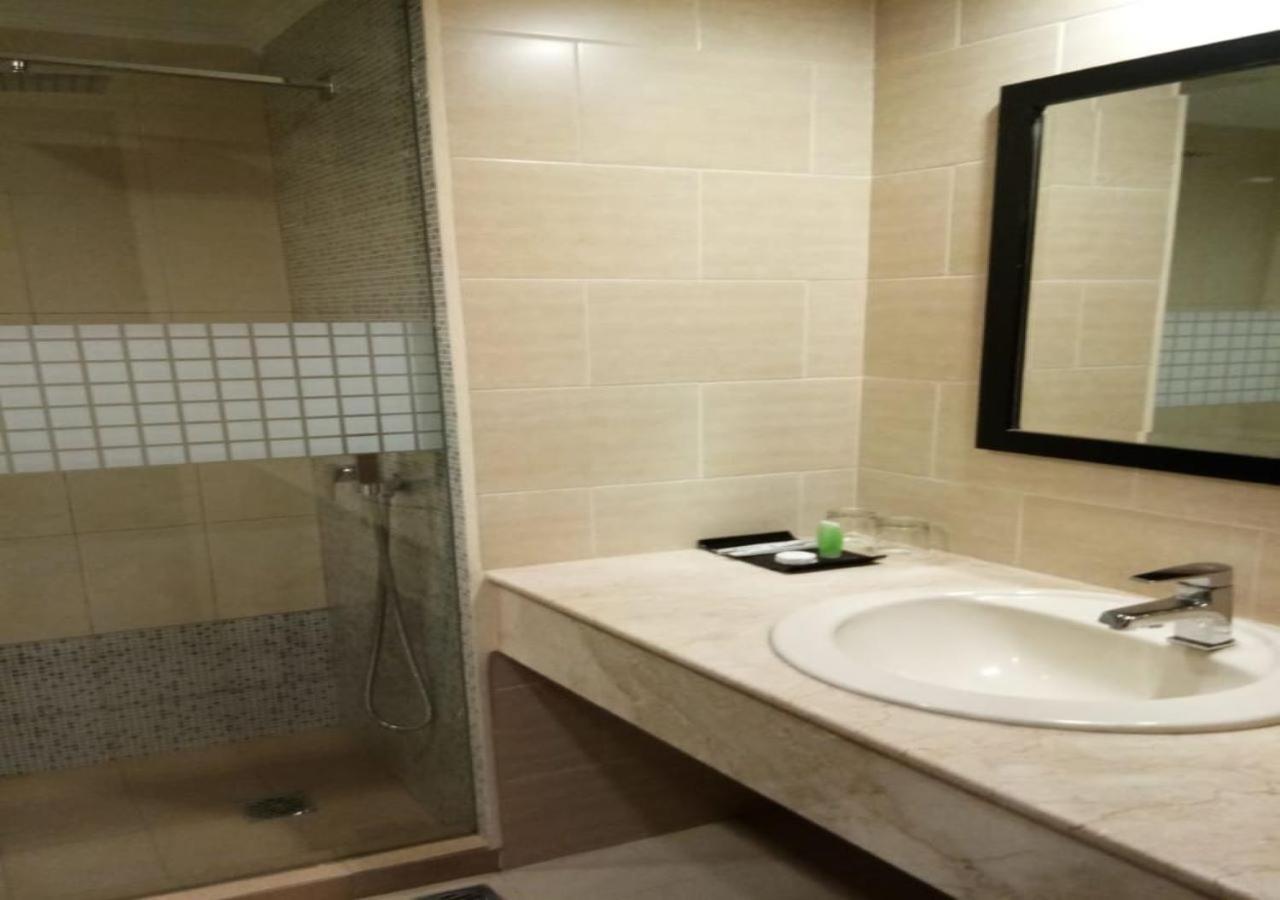 Giia Sanno Hotel Pluit Jacarta Exterior foto